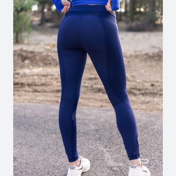 Lululemon Athletica Women's Zipper Front Leggings with Mesh Trim. Size 6 - Picture 4 of 15